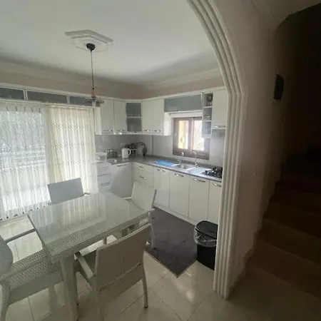 Modern With Pool In - Dream Vacation *