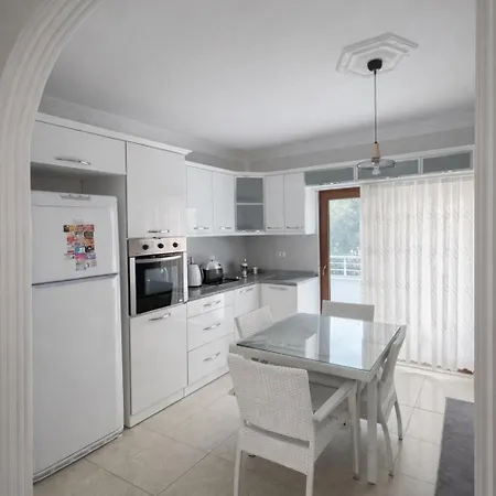 Modern With Pool In - Dream Vacation Vila *