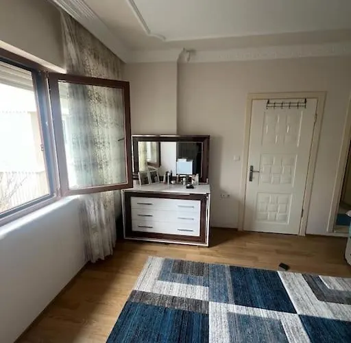 Modern With Pool In - Dream Vacation Vila